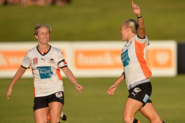 Irenee Riter Reds Roar to entertain Lady Reds - A-Leagues
