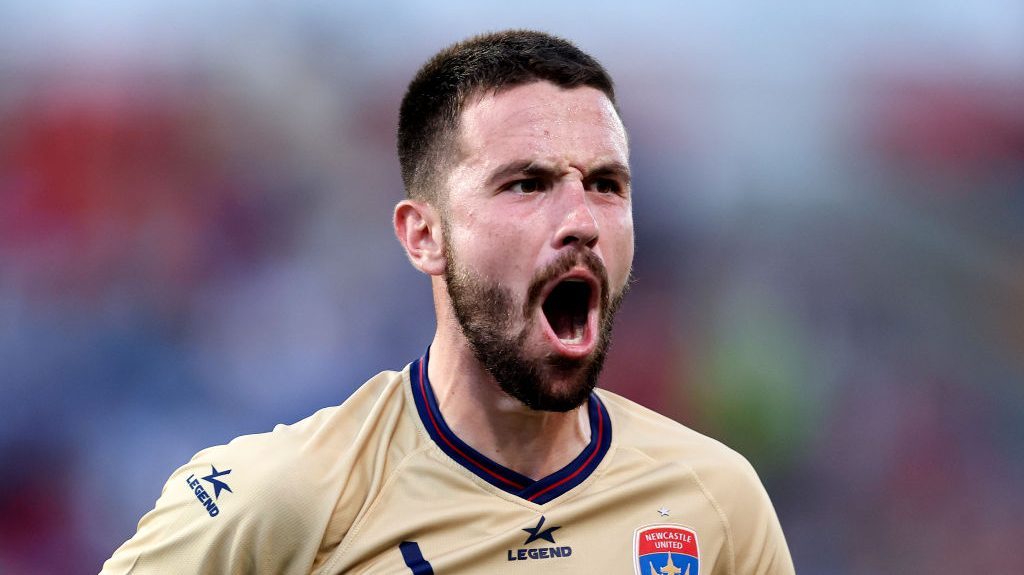 Stamatelopoulos A-Leagues hitman compared to Euro stars as key to Socceroos call-up ...
