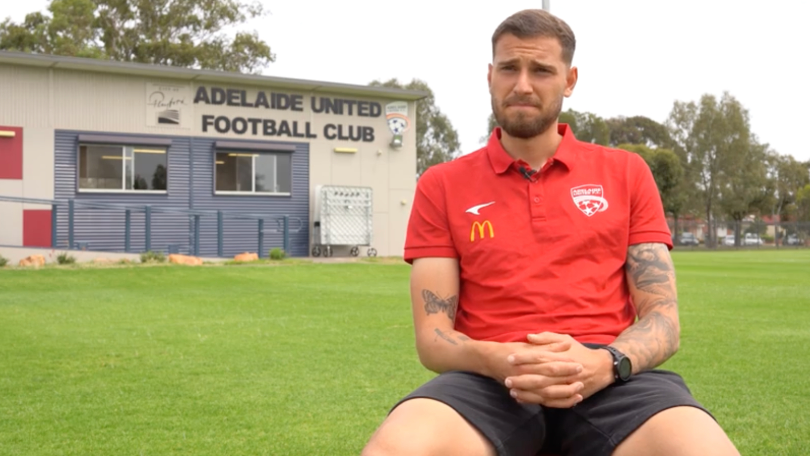 Adelaide United, Central Coast Mariners Pierias tips Reds for title push