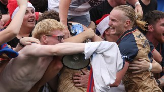 Newcastle stun sluggish Sydney FC to move into the top six