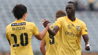 Mariners and Bulls share the points as subs star in rain-soaked affair