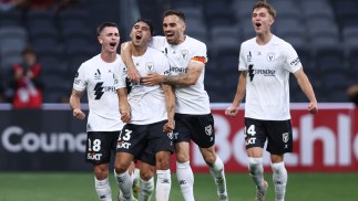 Mexican’s moment of magic seals Derby day delight for in-form Macarthur