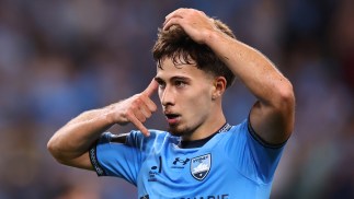 Quintal inspired Sydney FC extract Derby revenge with big win over shaky Wanderers