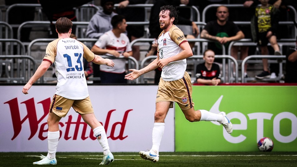 Eli Adams free kick sends Newcastle third with win over Wanderers