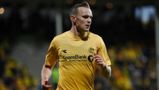 Brisbane Roar sign Norwegian international defender on loan