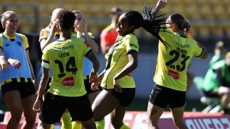 Makala Woods sends Wellington Women top with win on Waitangi Day