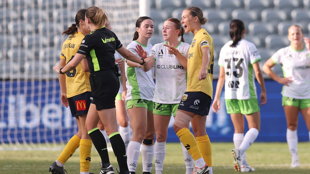 Central Coast Mariners 0-0 Canberra United: A-League Highlights Central Coast Mariners 0-0 Canberra United: A-League Highlights