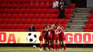 Adelaide go second with cagey win over Perth Glory