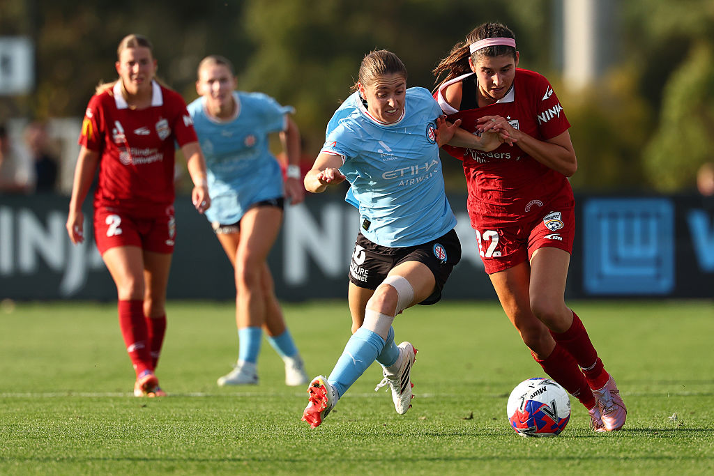 Melbourne City Giữ Vững Ngôi Đầu Bảng Sau Trận Đấu Căng Thẳng