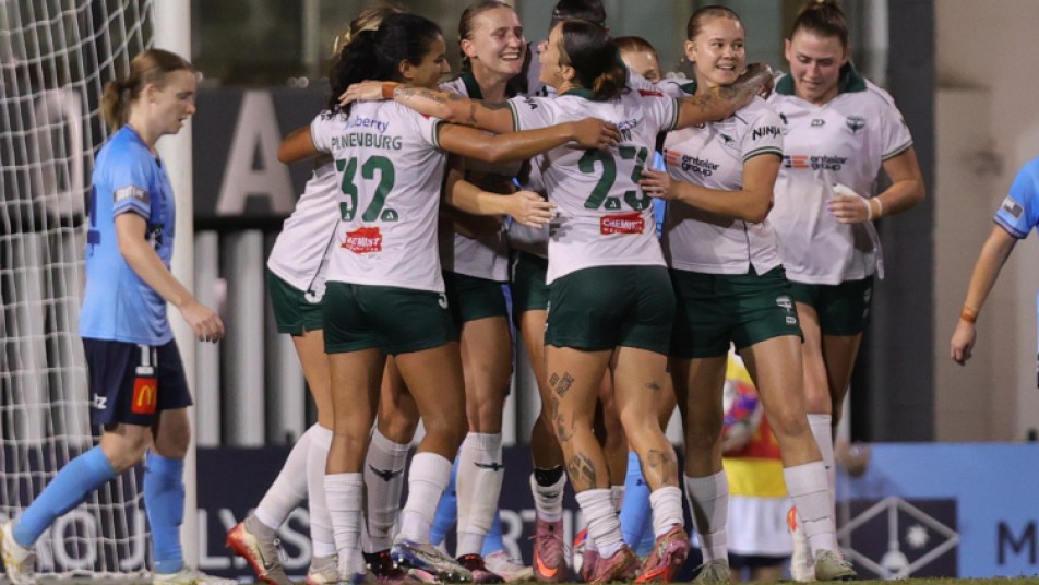 Wellington Phoenix Vươn Lên Vị Trí Thứ 2 A-League Nữ: Tin Nóng Và Cơ Hội Cá Cược