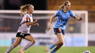 Young Aussie midfielder seals exciting move overseas: Details