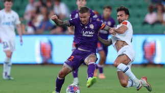 Glory skipper signs one-year contract extension