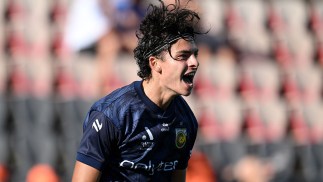 Wanderers seal transfer coup as treble winner returns home