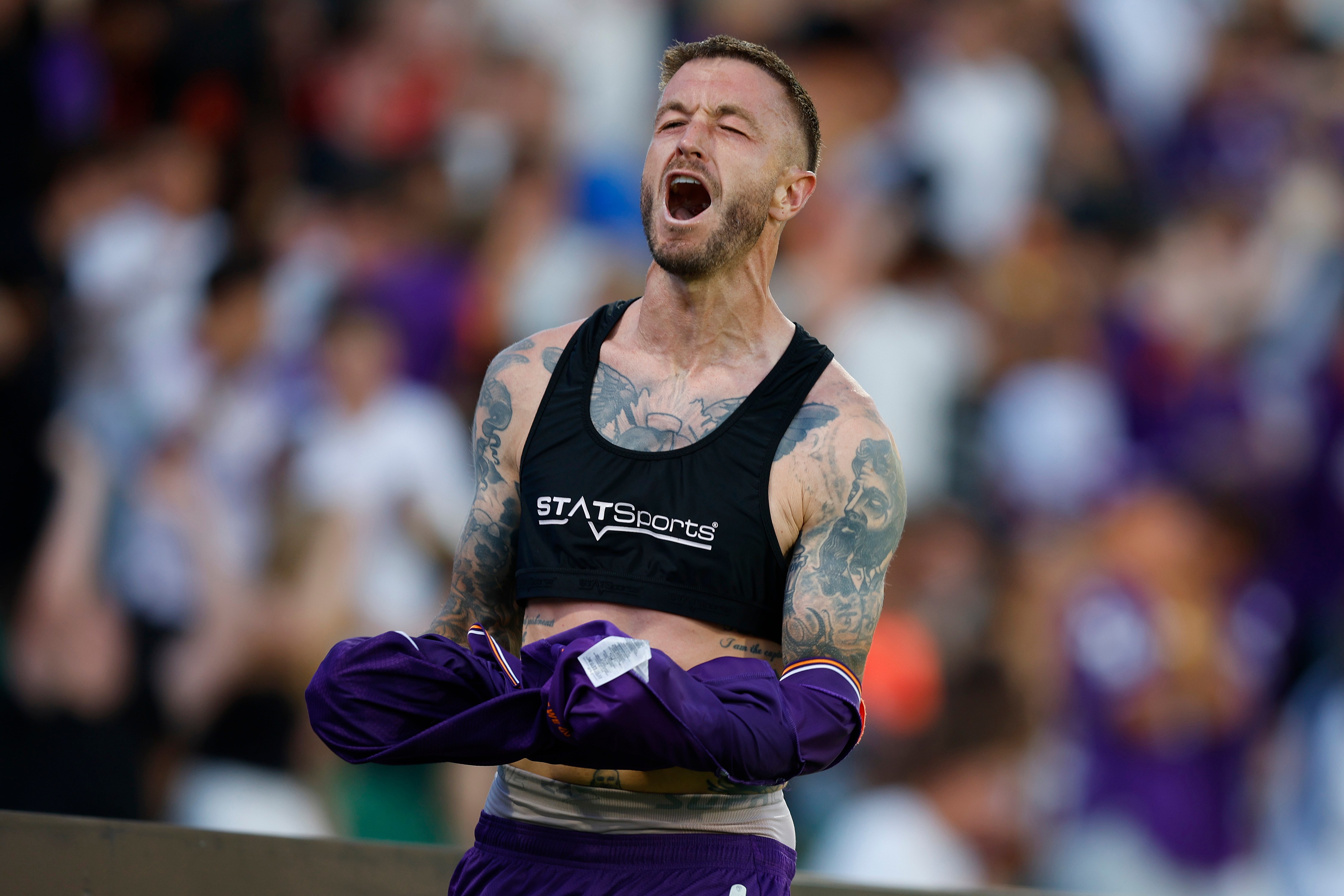 Perth Glory sign defender Matthew Dench: A-League Transfers