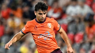 Reds recruit Brisbane Roar winger Brazete on long-term deal