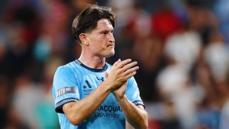 Jets pull off transfer coup as Lolley pens two-year deal