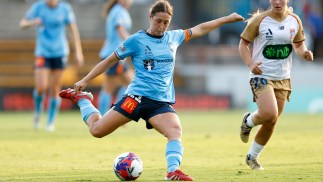 Championship winner Hunter commits to Sky Blues ahead of new campaign