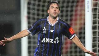 Melbourne Victory land Uruguayan ace May as Mata replacement