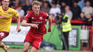Box-to-box Scottish midfielder jets in to join Wellington Phoenix
