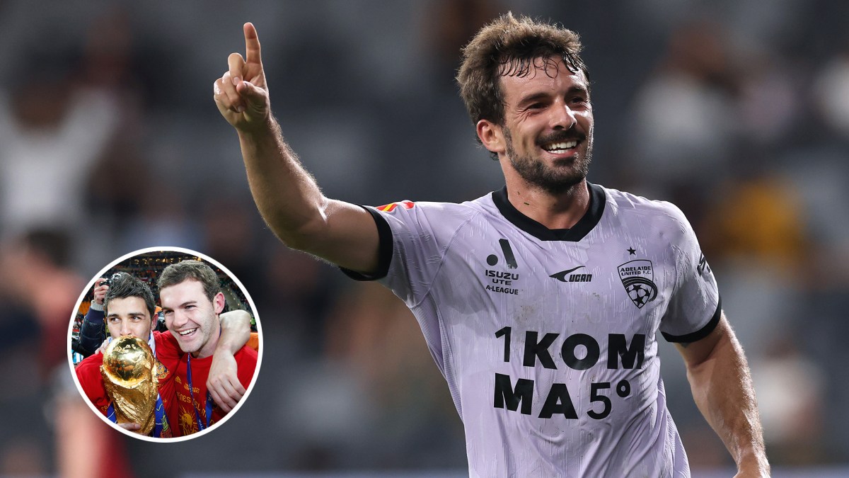 The beautiful challenge awaiting ‘Aussie boy’ Muñiz — and how Mata, Villa and Morata fit in The beautiful challenge awaiting ‘Aussie boy’ Muñiz — and how Mata, Villa and Morata fit in
